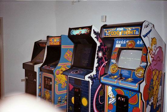 alien arcade game list