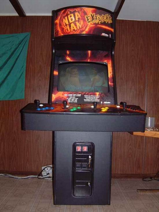 revolt arcade game